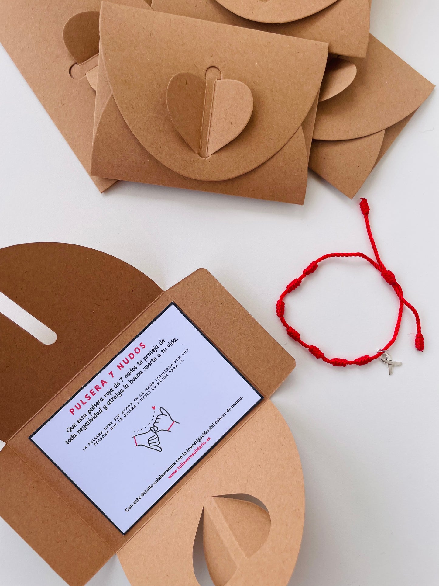 Pulsera roja de los 7 nudos