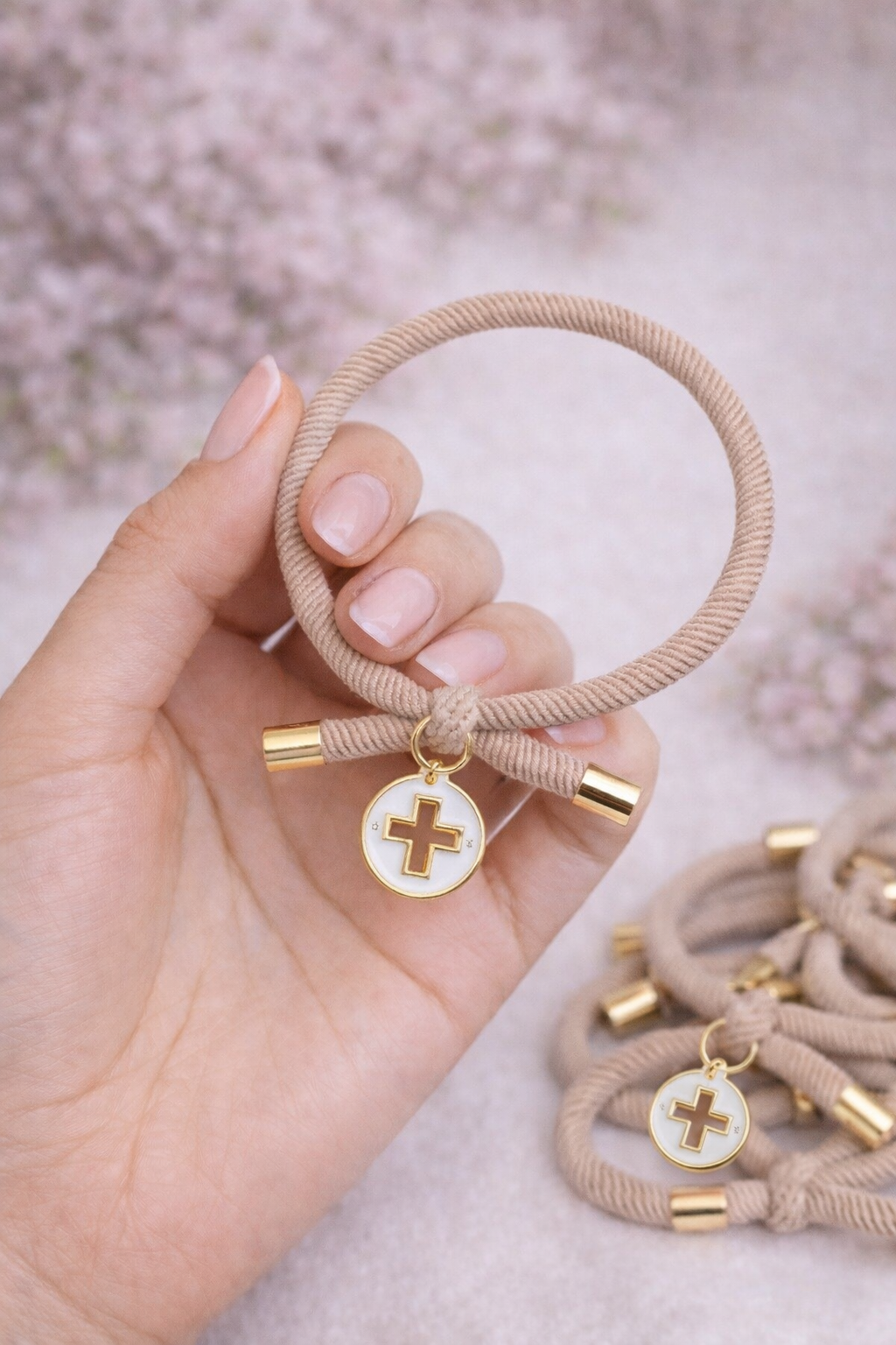 Pulsera nudo Cruz