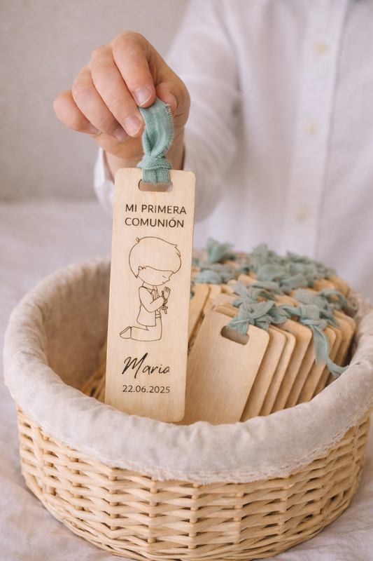 Marcapáginas madera personalizados