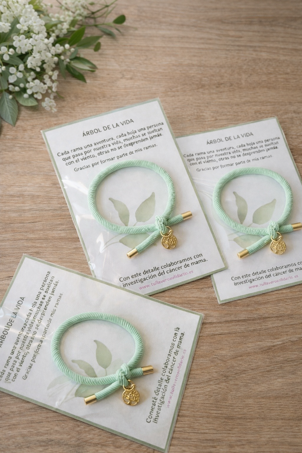 Pulsera solidaria nudo árbol de la vida